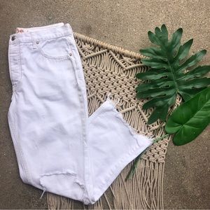 We The Free White Ripped Cropped Jeans Size 28